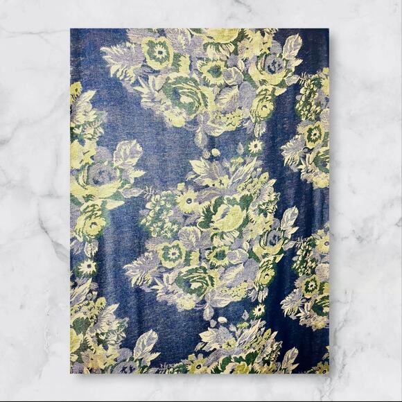 Reversible Jacquard Pashmina in Blue, Green, Yellow 66” x 27” - Picture 6 of 6